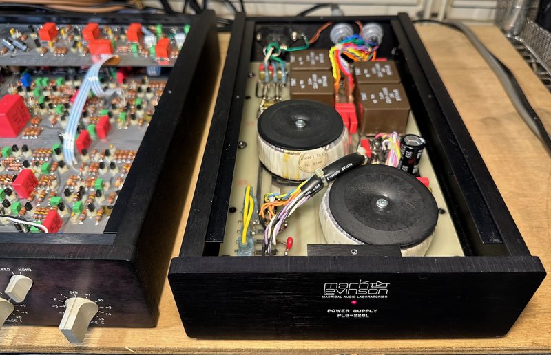 マークレビンソン 電源部 PLS-226L 内部・トロイダルトランス